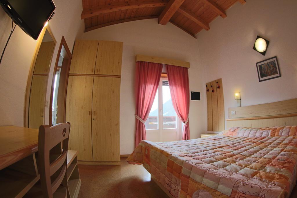 Liz Hotel & Apartments Predazzo Extérieur photo