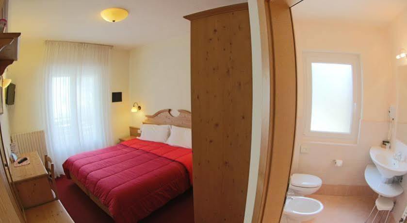 Liz Hotel & Apartments Predazzo Extérieur photo
